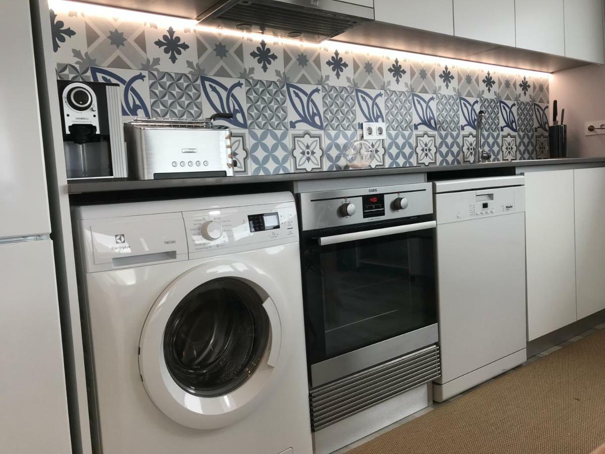 Blue Bay Beach Apartment Сесимбра Экстерьер фото