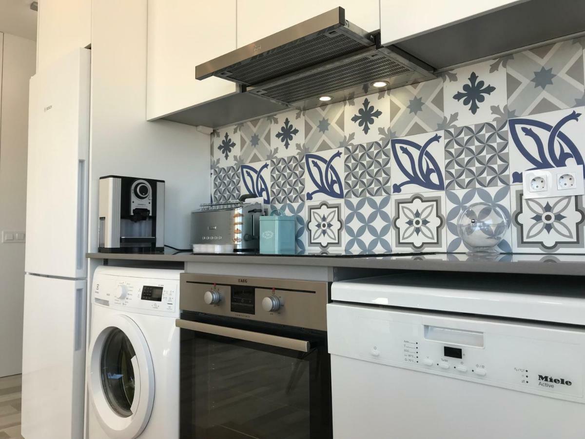 Blue Bay Beach Apartment Сесимбра Экстерьер фото